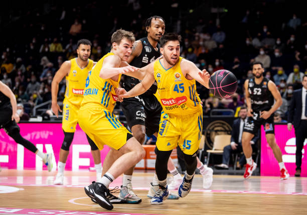 散在过多角 散在过多角